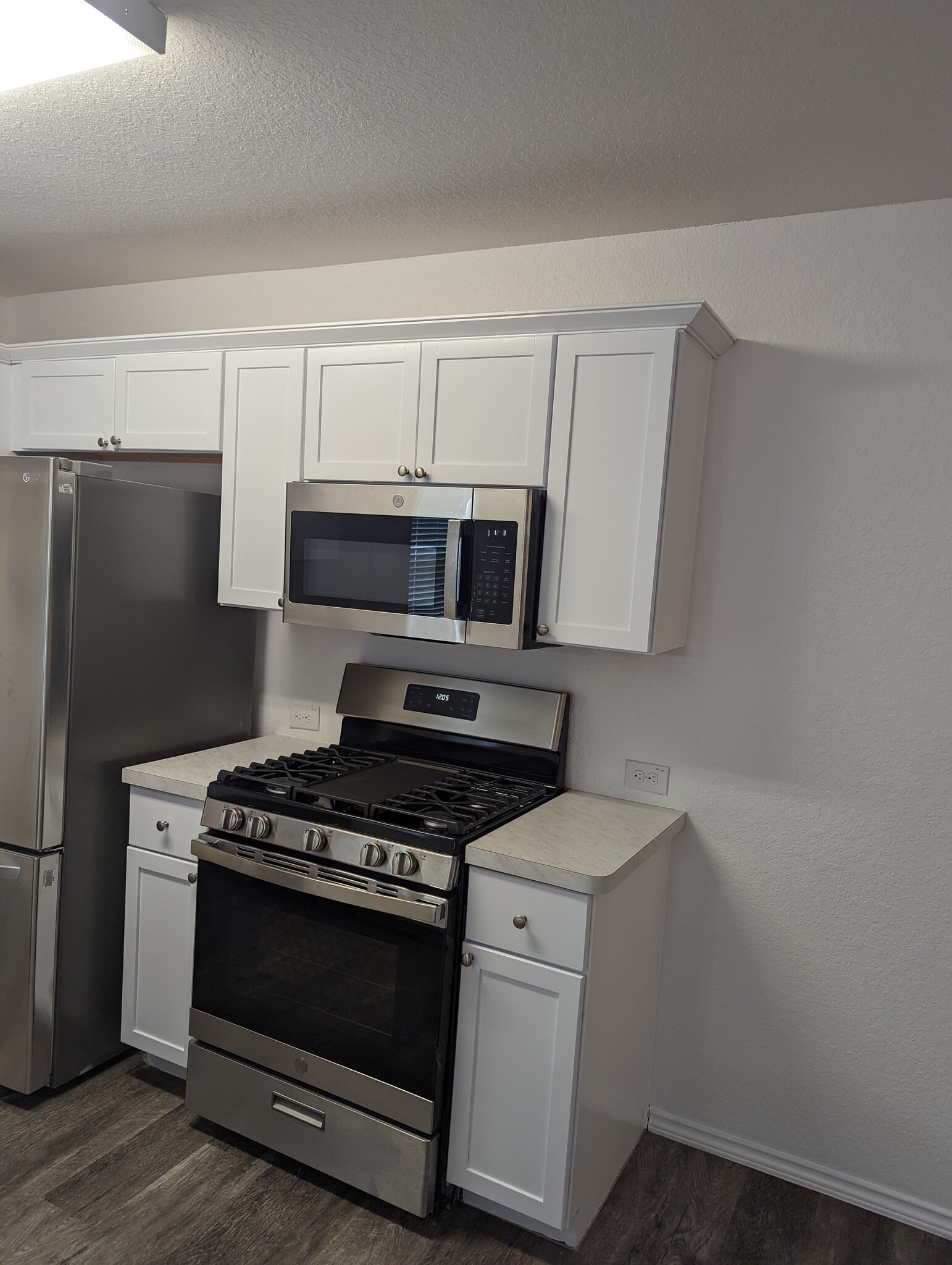 Building Photo - 10687 Penelope Way