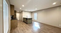 Building Photo - 217 Mountain Dr SW