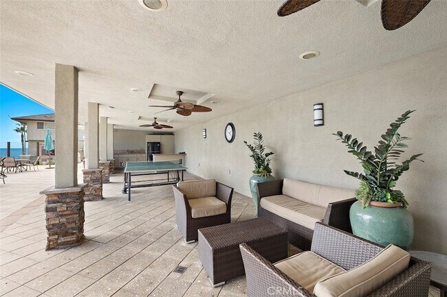 Building Photo - 104 Blue Lagoon