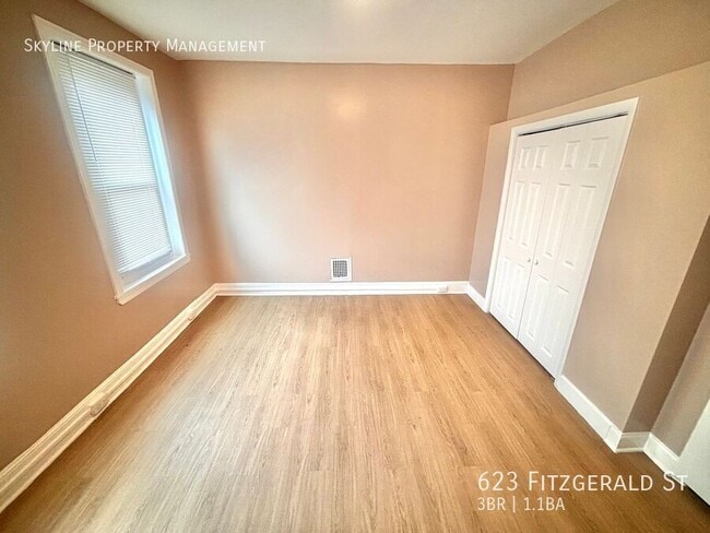 Building Photo - 623 Fitzgerald St
