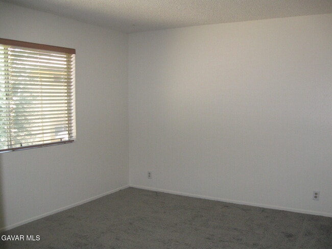 Building Photo - 42935 15th St W