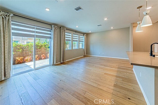 Building Photo - 1705 Almond Tree Pl