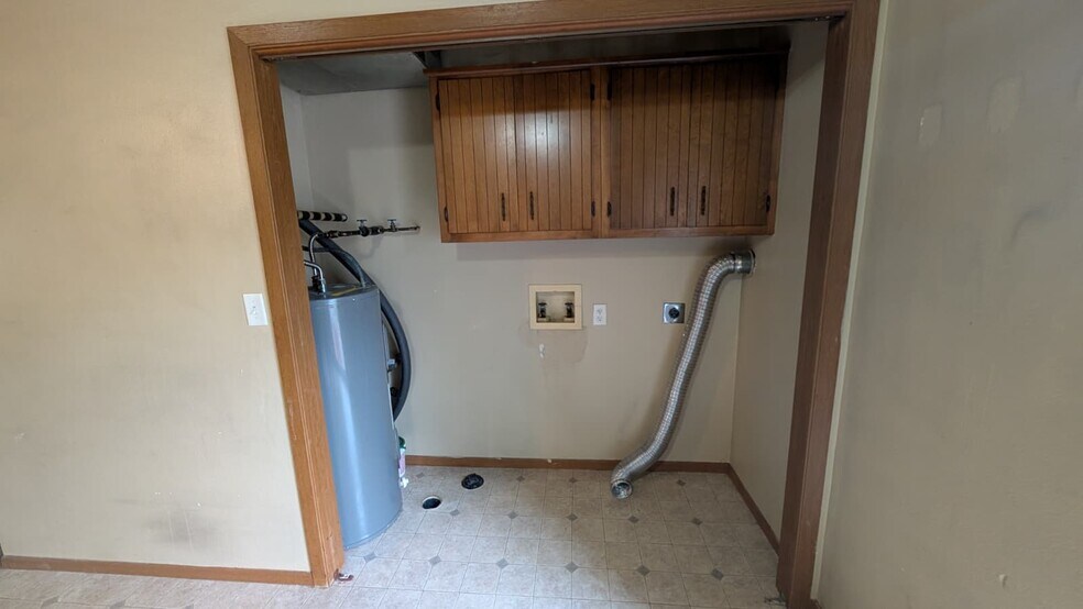 Building Photo - 3711 Mangin St