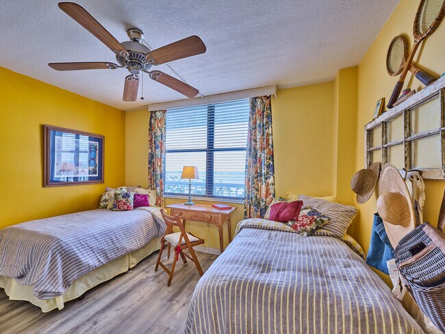 Building Photo - 10600 S Ocean Dr
