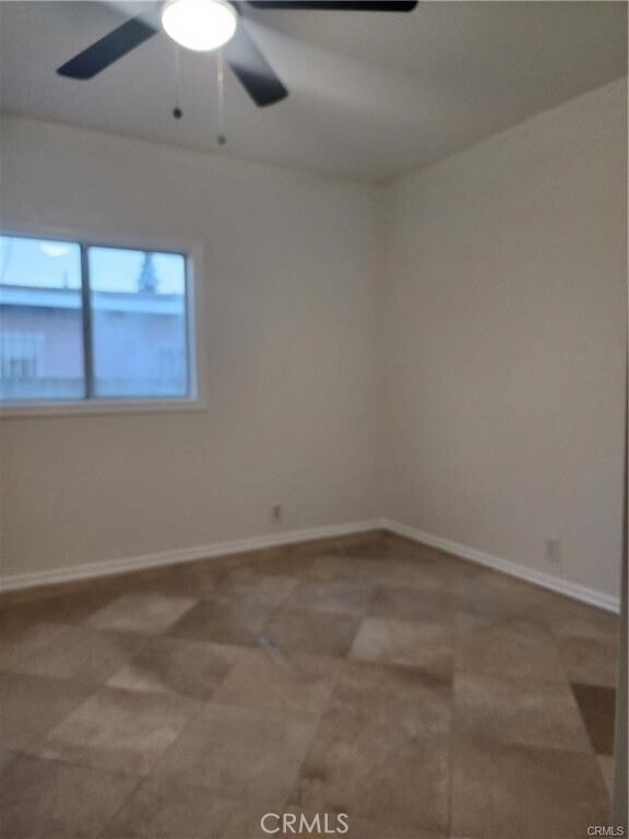 Building Photo - 13402 S Willowbrook Ave