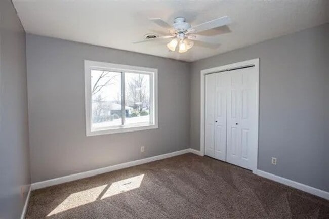 Building Photo - Gorgeous Corner lot Home for Rent!