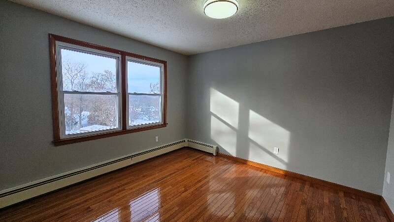 Building Photo - 32 Morrison St