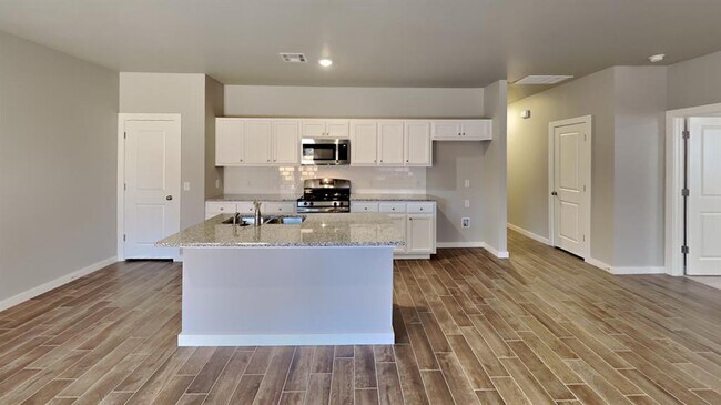 Building Photo - 12428 Ride Ave