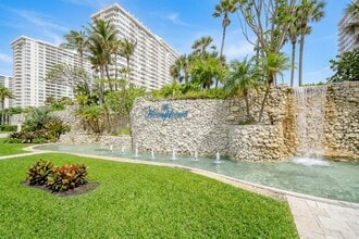 Building Photo - 1985 S Ocean Dr