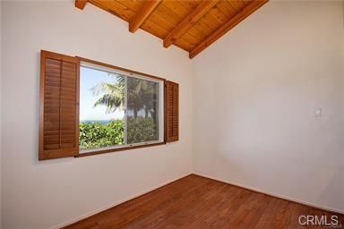Building Photo - 214 Via Robina
