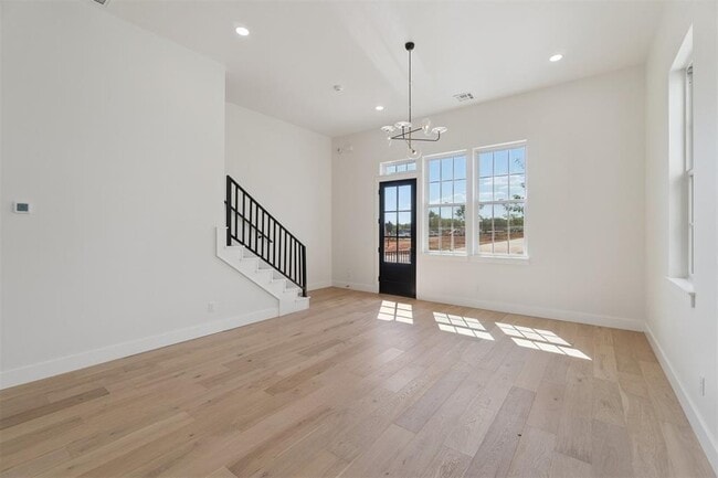 Building Photo - 18829 Selah Wy