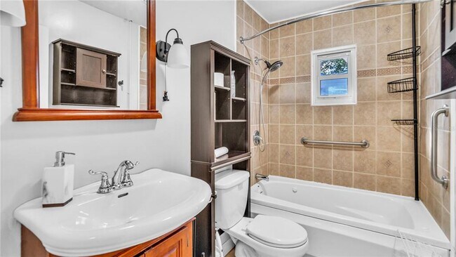 Building Photo - 11912 McMullen Loop