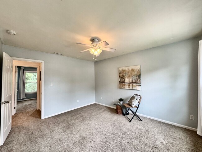 Building Photo - Ready NOW! A Spacious Home in Beautiful Pi...