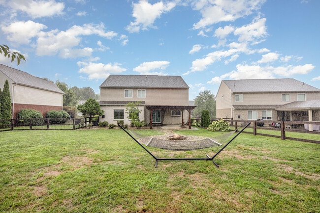 Building Photo - 1099 Bayswater Dr