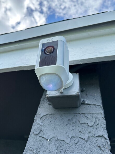 Access to Security Cameras - 128 NW 13th Avenue