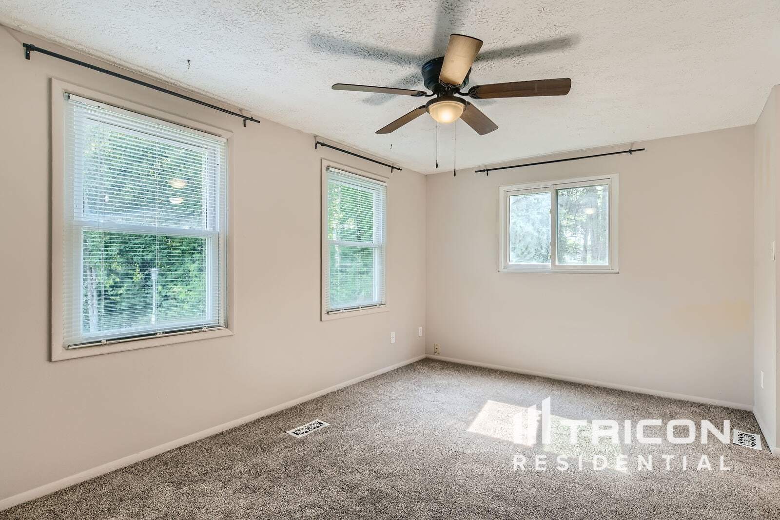 Building Photo - 7610 Fairbanks Ct