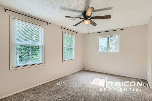 Building Photo - 7610 Fairbanks Ct