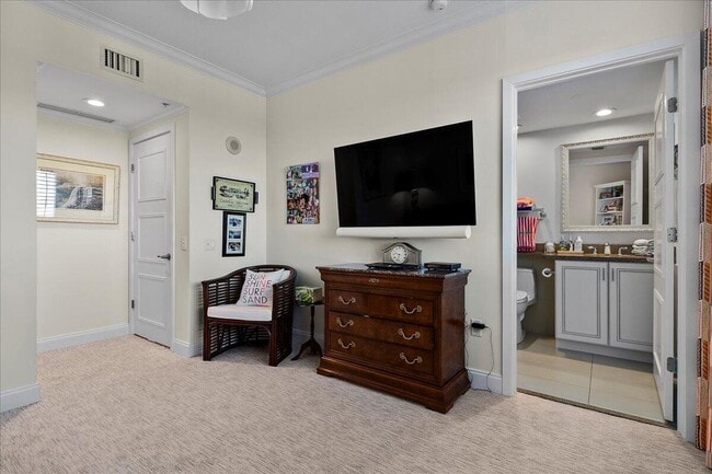 Building Photo - 3620 Gardens Pkwy