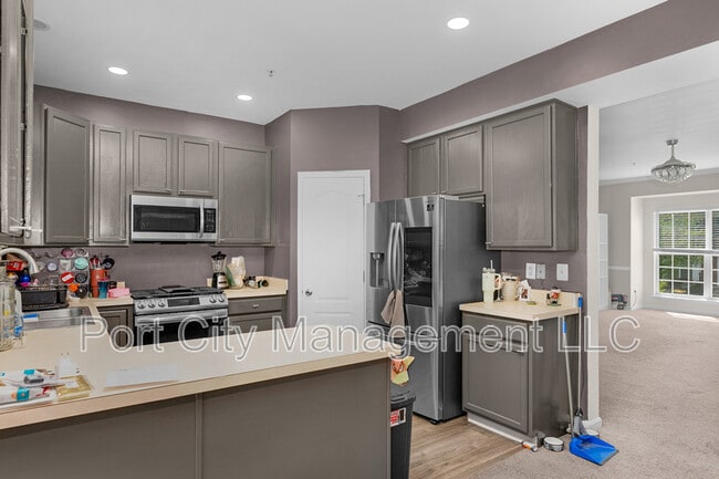 Building Photo - 2754 Zeek Ln