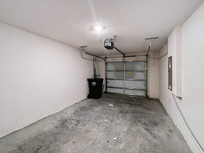 Building Photo - 5426 Companion Ln