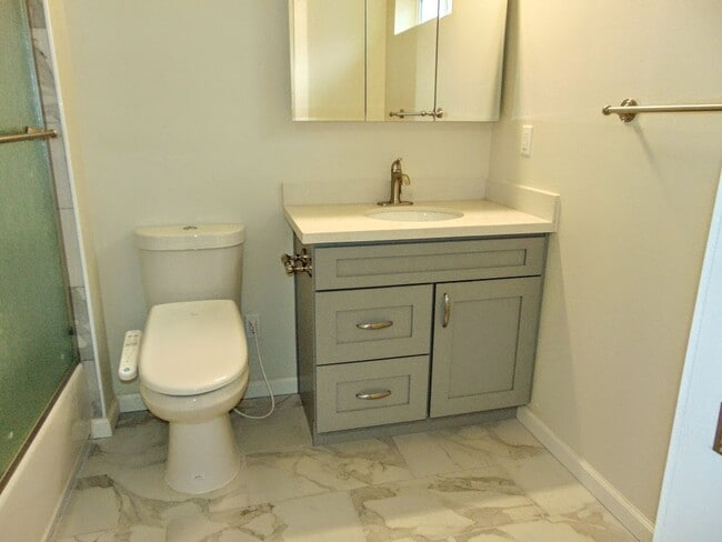 Building Photo - Private EV Charging in Beautiful 3 Bedroom...