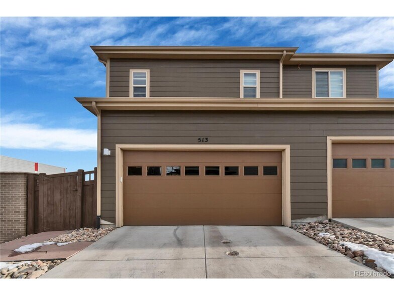 Building Photo - 513 S Vance Ct