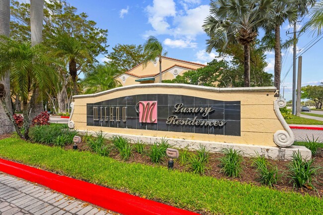 Building Photo - 1727 Village Blvd