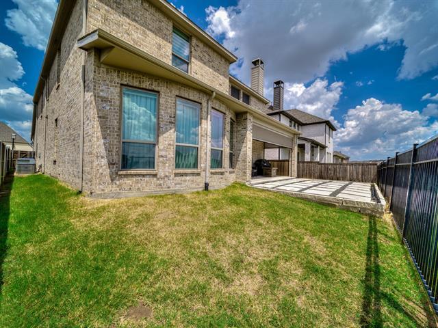 Building Photo - 741 Carlisle Dr