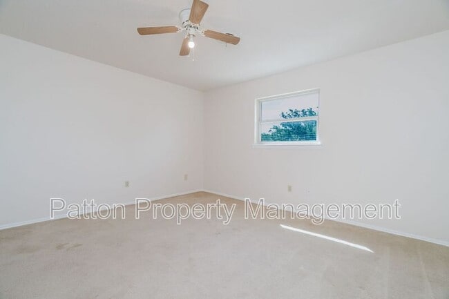 Building Photo - 6127 Belpree Rd