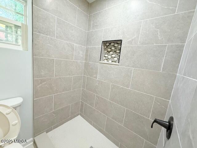 Building Photo - 1957 Knightsbridge Rd