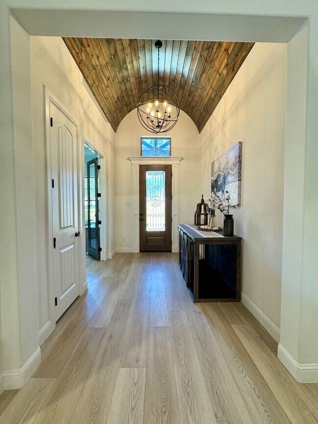 Building Photo - Reata Ranch Home - Peaster ISD