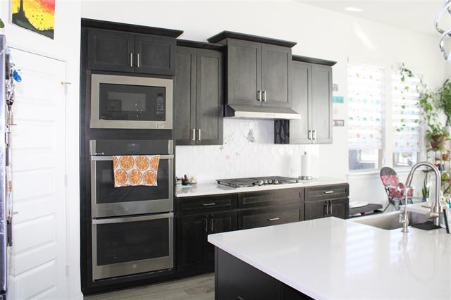 Building Photo - 3108 Armstrong Ave