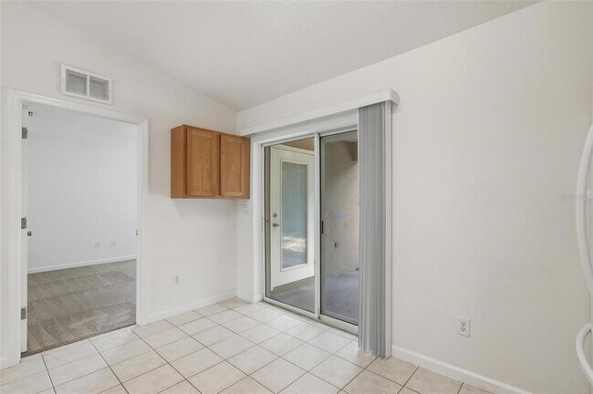 Building Photo - 6 Plateau Pl