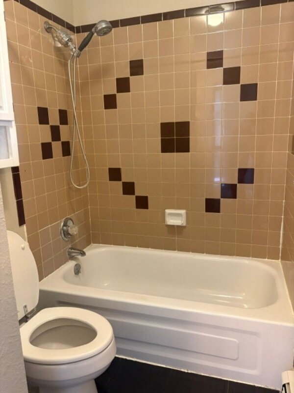 Building Photo - 2348 Rattlesnake Ct