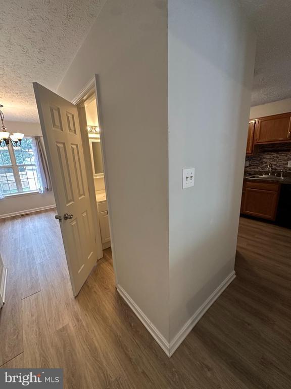 Building Photo - 309 Sherando Cir