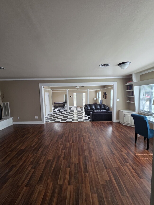 Building Photo - Need a mother-in-law suite or a kid cave?