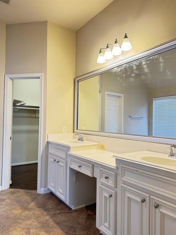 Building Photo - 27926 Barberry Banks Ln