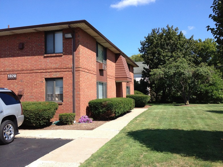 Exterior - Ridgeway Garden Apartments