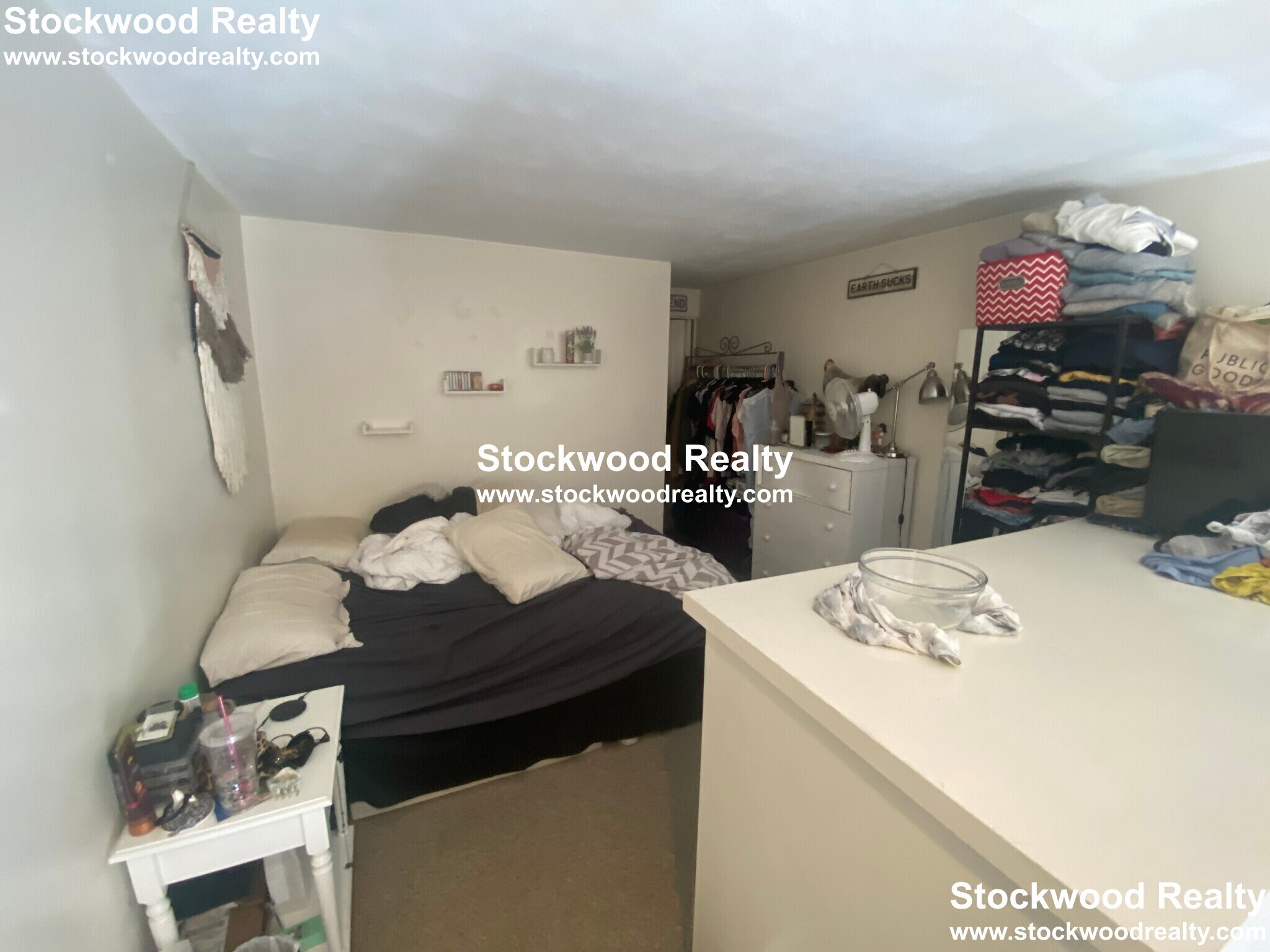 Building Photo - 382 Dorchester St