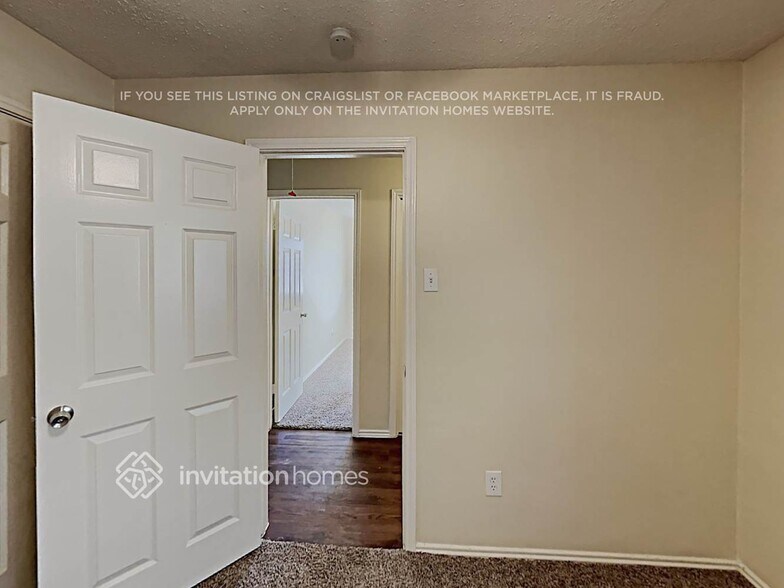 Building Photo - 2541 Rialto Way