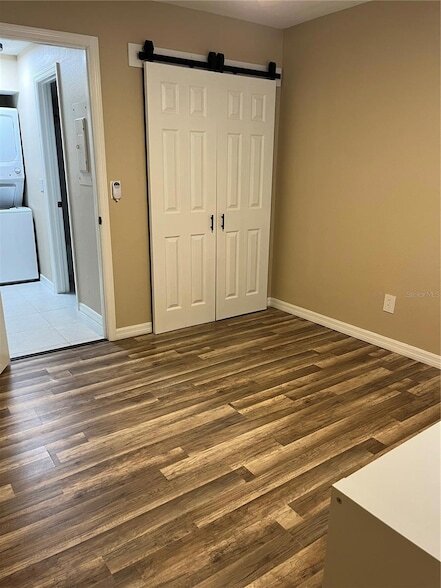 Building Photo - 211 Thorn Tree Place Unit 211