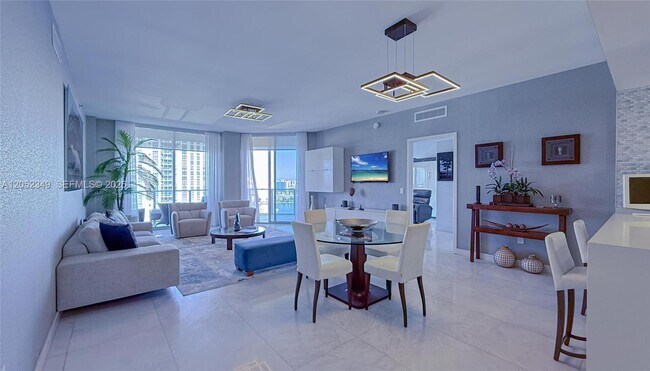 Building Photo - 17111 Biscayne Blvd