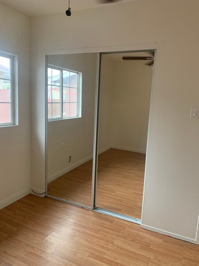 Building Photo - 3420 Granada Ave