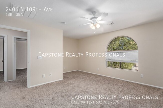 Building Photo - AVAILABLE FOR MOVE IN ASAP! CRYSTAL GARDEN...