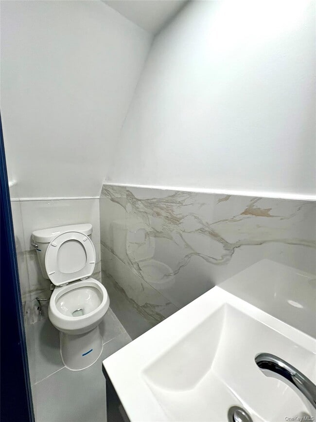 Building Photo - 1649 Falmouth Ave