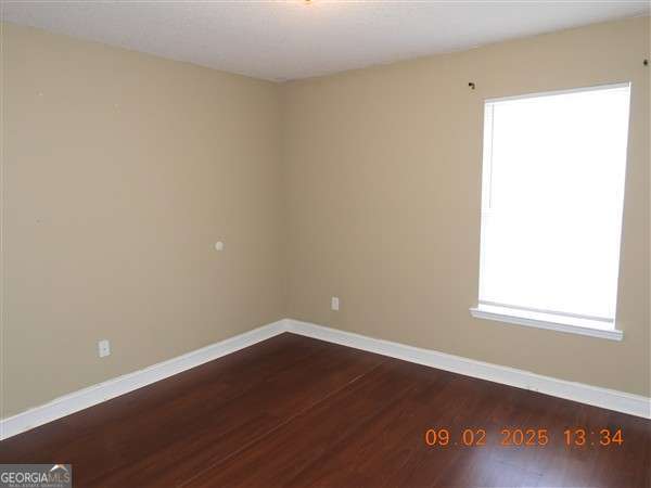 Building Photo - 146 Grandview Dr