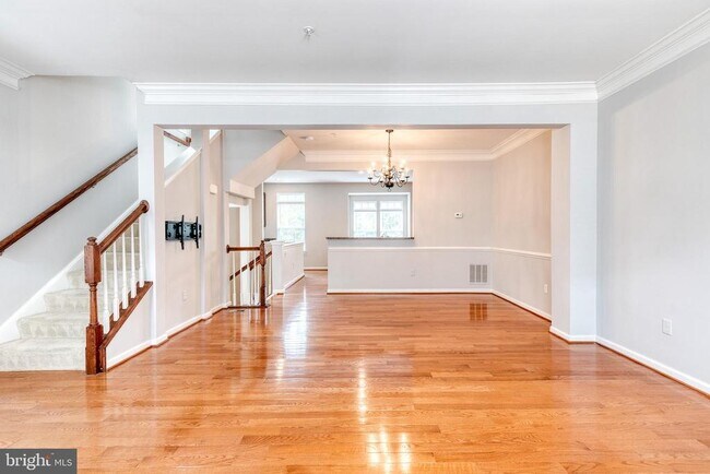 Building Photo - 9301 Paragon Way