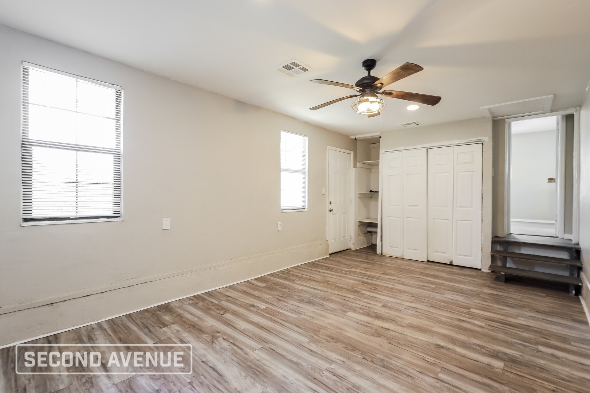 Building Photo - 1400 Marydale Ave