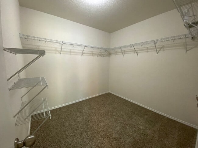 Building Photo - FALL INTO A NEW HOME WITH OUR MOVE-IN SPEC...