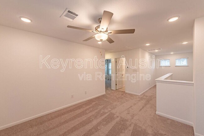Building Photo - 210 Flowers Ave